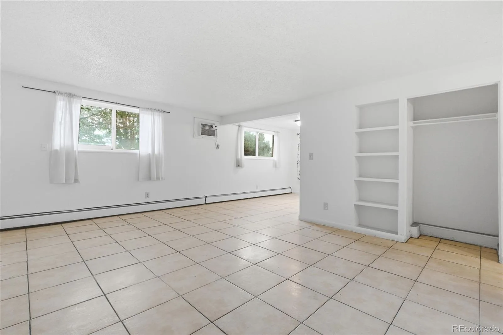 875 S Quebec Street #1 Denver CO 80247 | MLS #REC1921407 08152026173235 1600 4