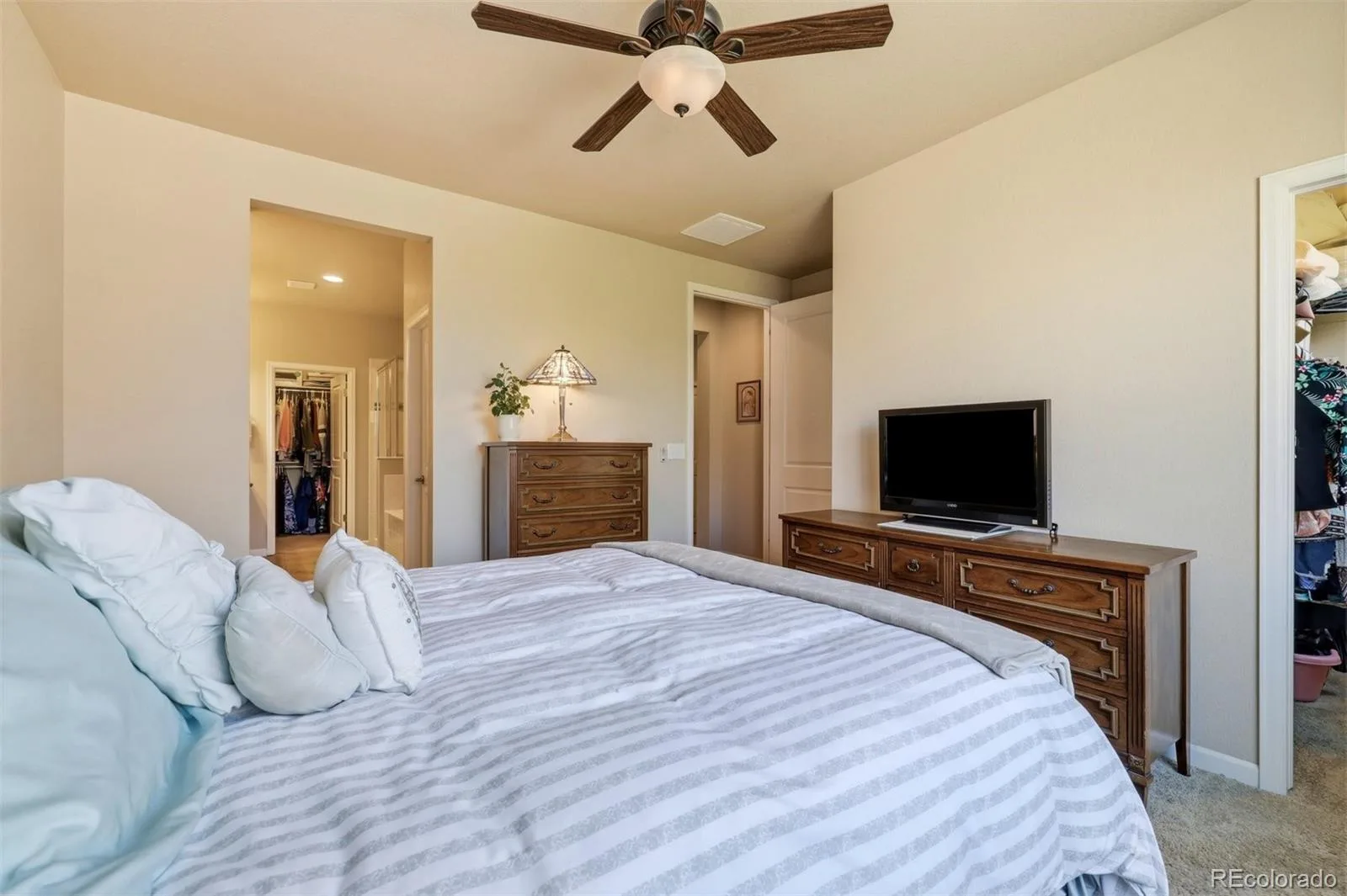 7474 S Logan Street Littleton CO 80122 | MLS #REC1921932 08102026155156 1600 26
