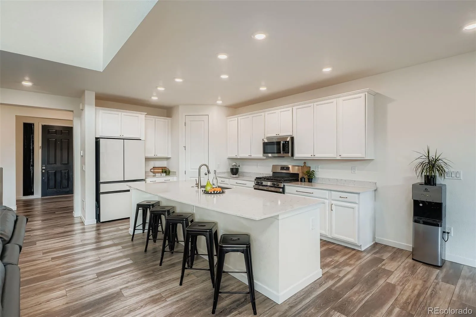 10008 Vaughn Street Commerce City CO 80022 | MLS #REC1923536 06092026075628 1600 4