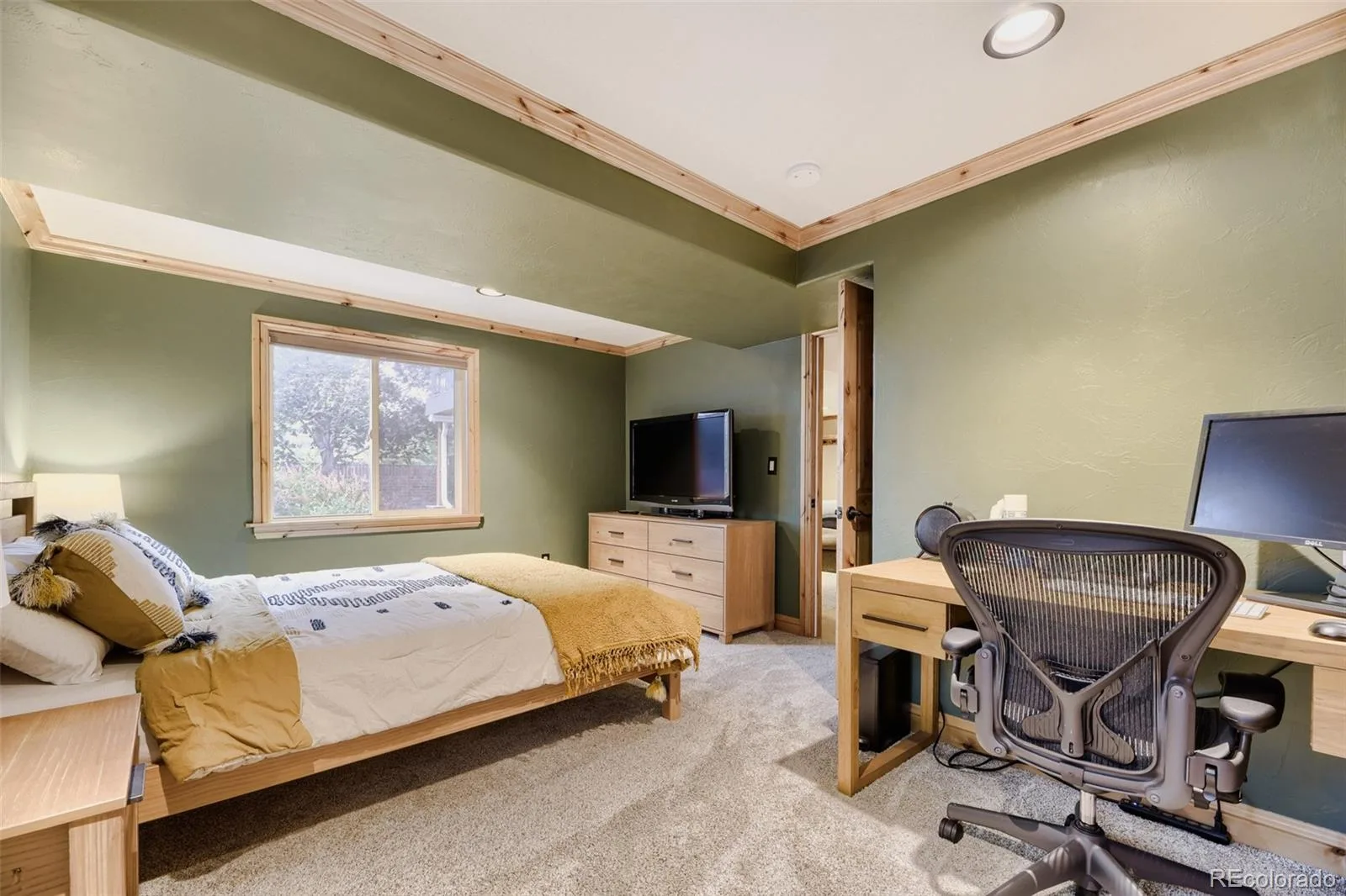 9518 Troon Village Drive Lone Tree CO 80124 | MLS #REC1925001 07102026180236 1600 26