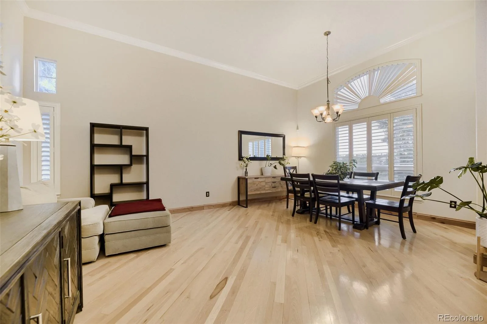 9518 Troon Village Drive Lone Tree CO 80124 | MLS #REC1925001 07102026180236 1600 5