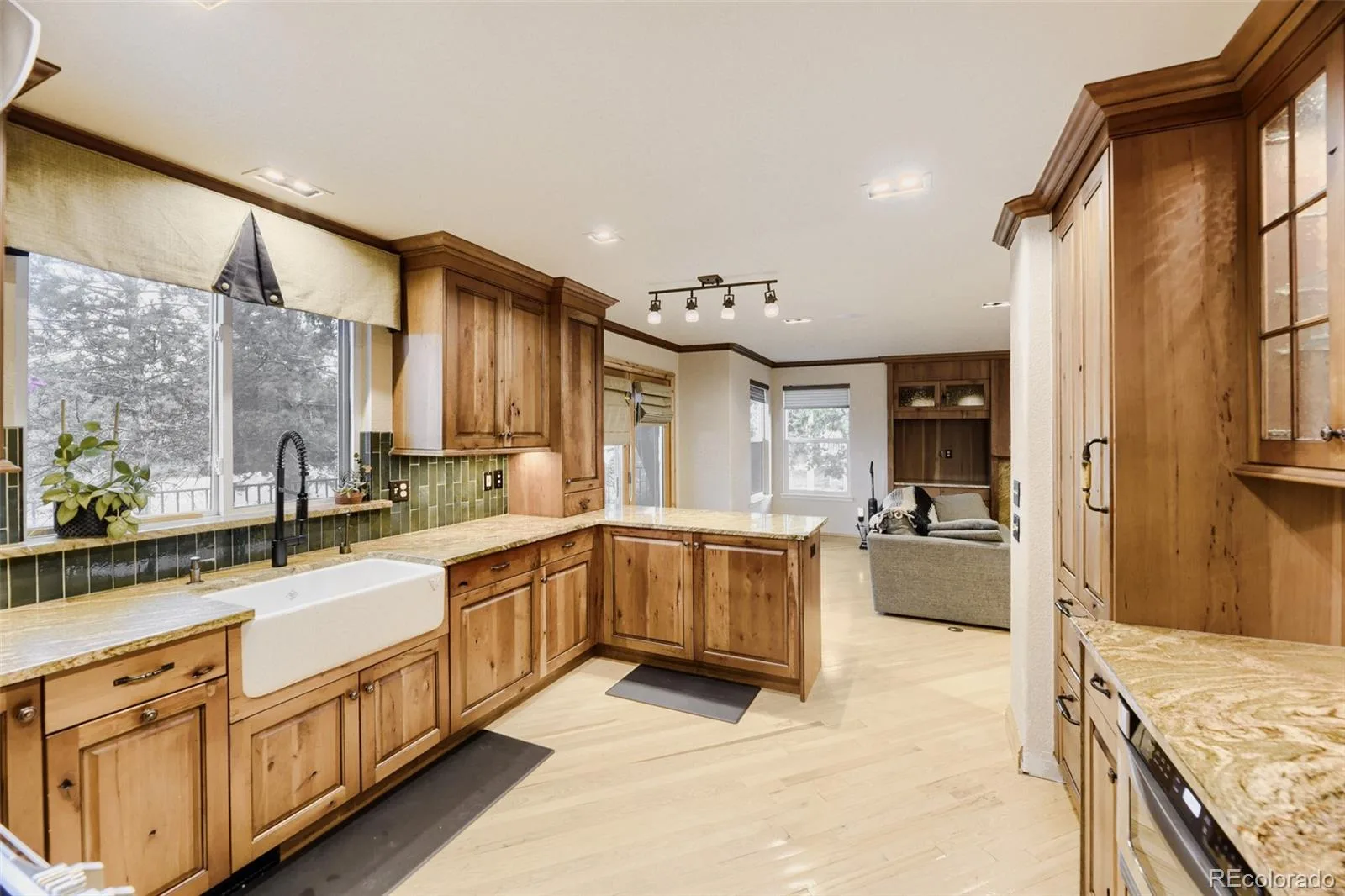 9518 Troon Village Drive Lone Tree CO 80124 | MLS #REC1925001 07102026180236 1600 9