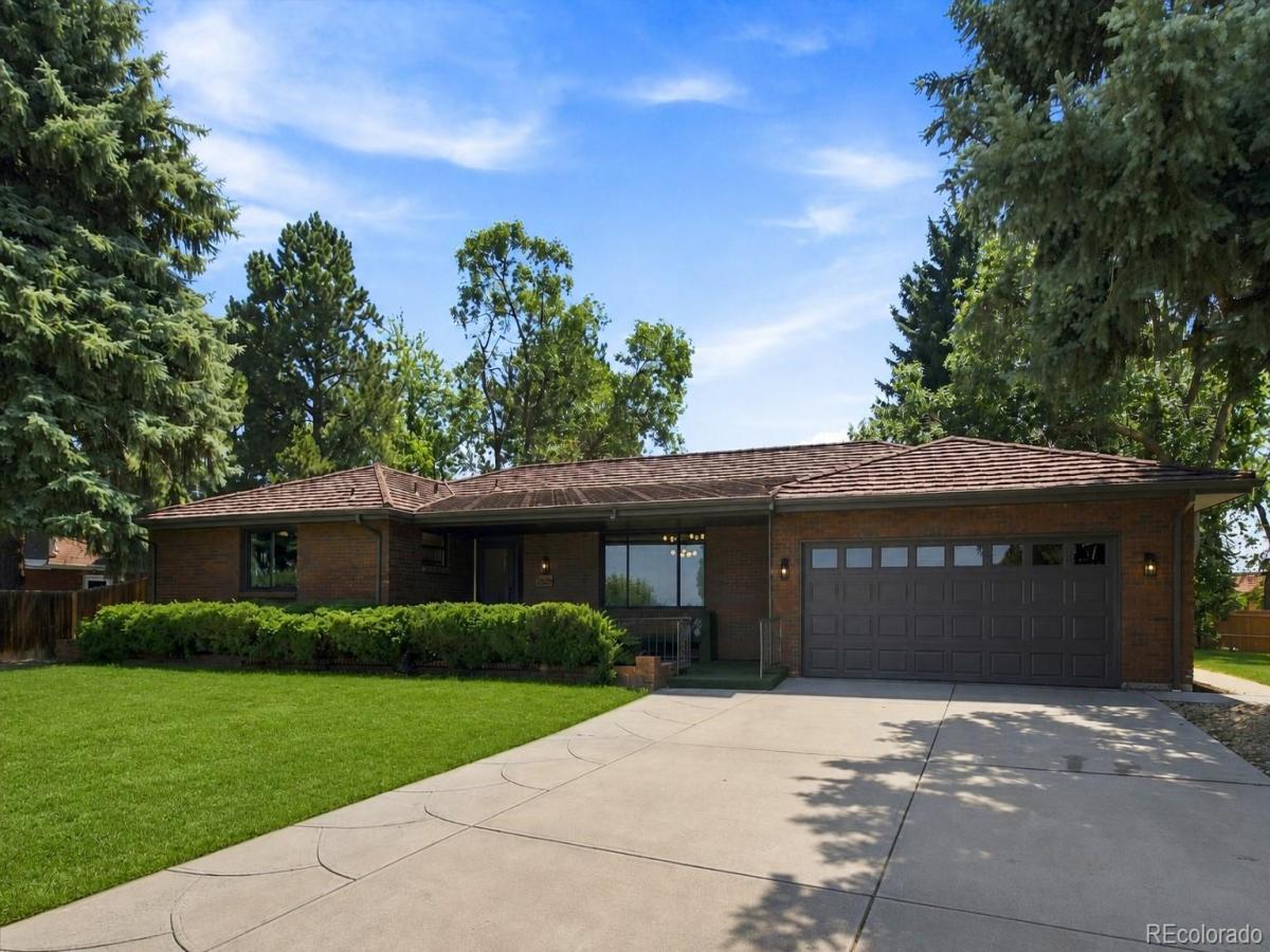 2625 Vivian Street Denver CO 80215 | MLS #REC1928322 MLS #REC1928322 image #0