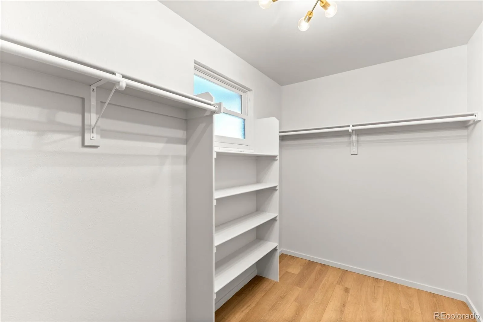 2625 Vivian Street Denver CO 80215 | MLS #REC1928322 08142026005149 1600 22