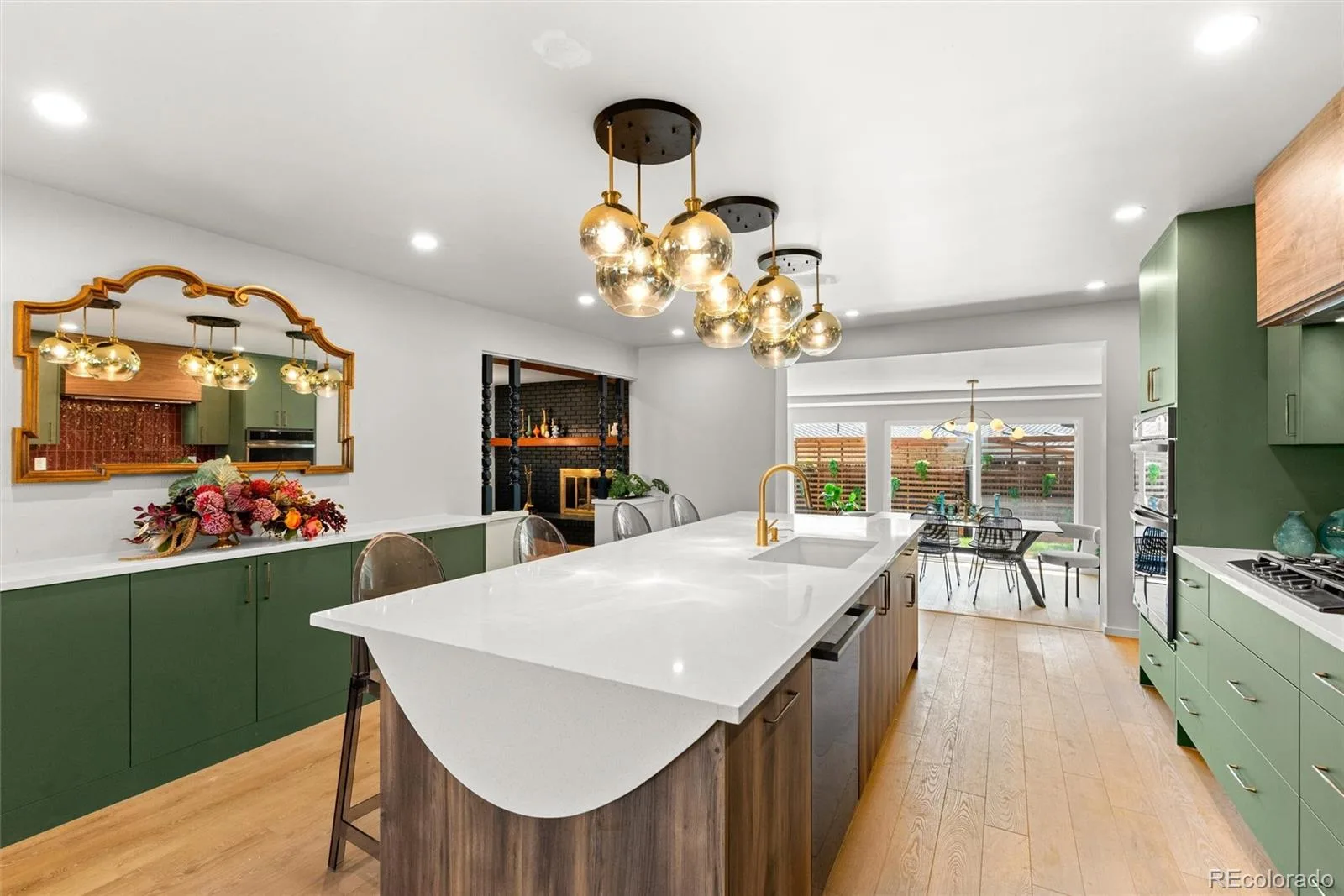 2625 Vivian Street Denver CO 80215 | MLS #REC1928322 08142026005149 1600 6