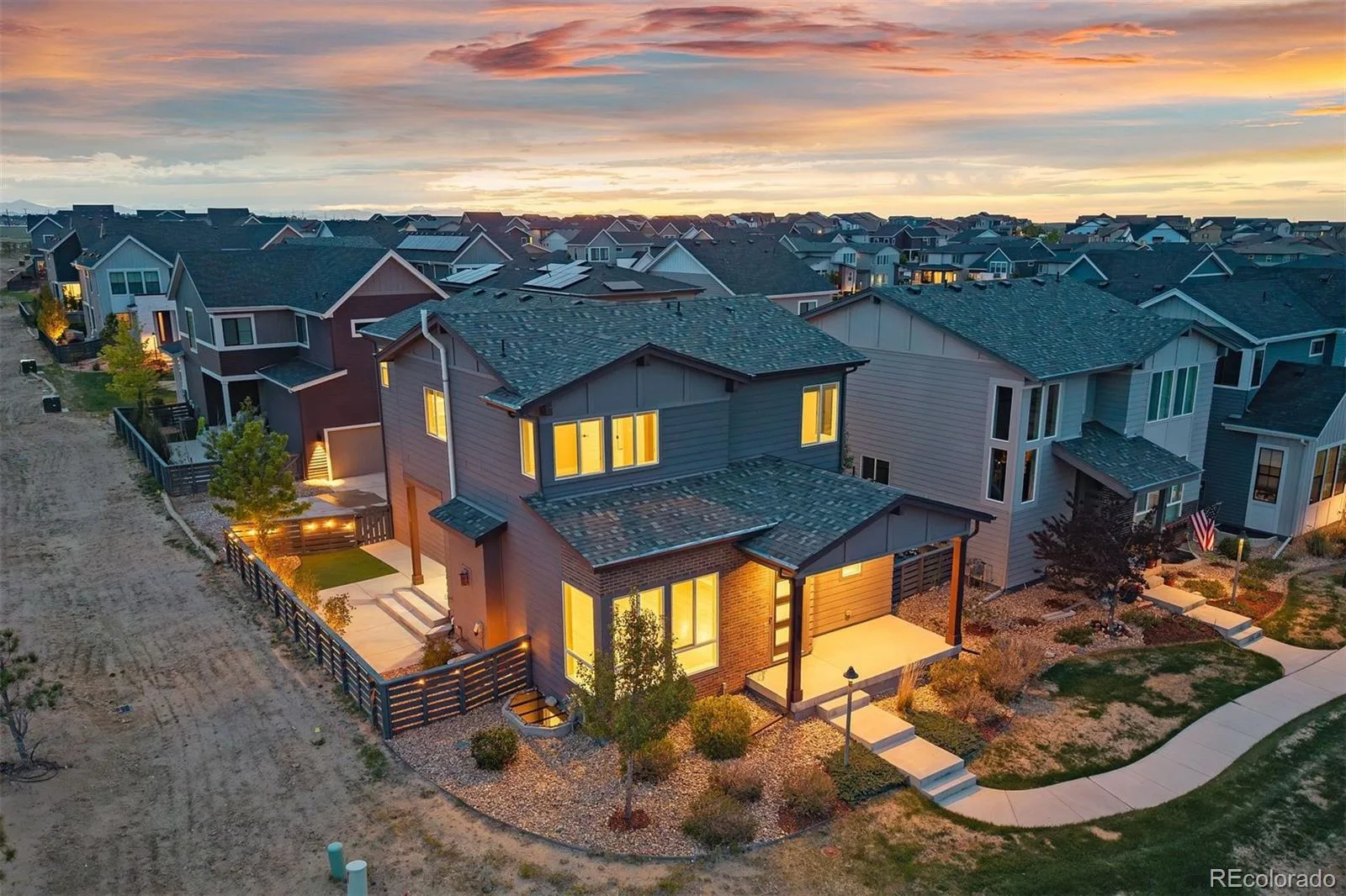 6129 Stable View Street Castle Pines CO 80108 MLS #REC1930741 06092026074750 1600 29