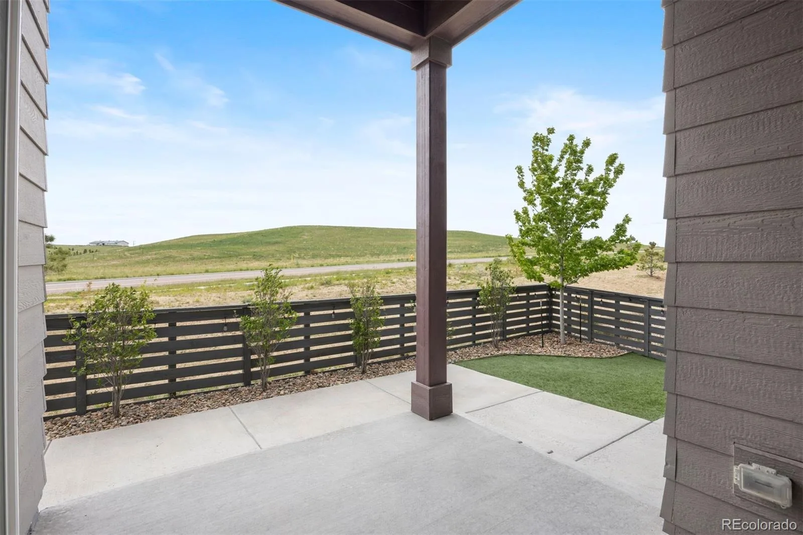 6129 Stable View Street Castle Pines CO 80108 MLS #REC1930741 06092026074750 1600 4