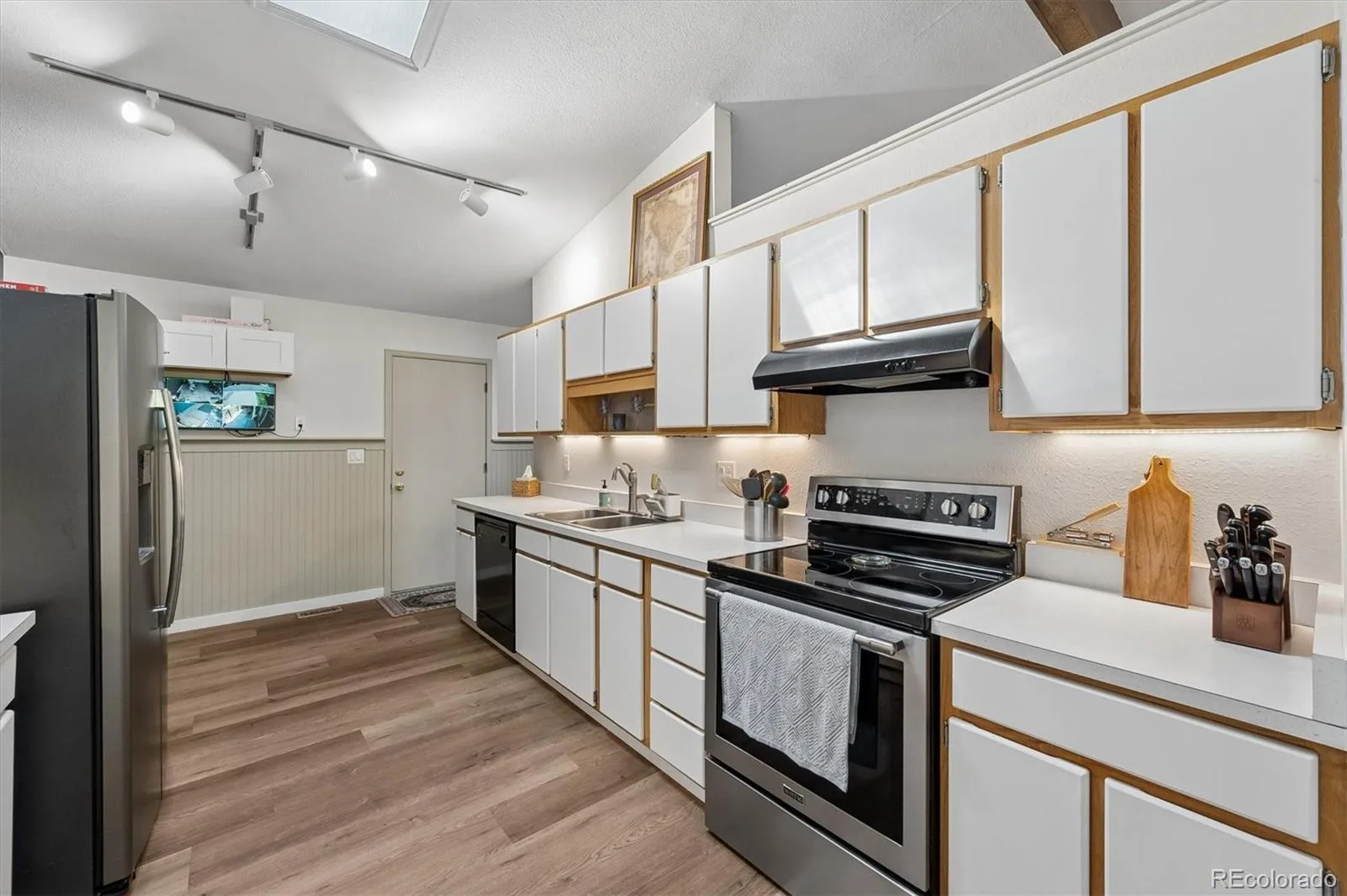 12044 E Maple Avenue Aurora CO 80012 | MLS #REC1932237 09232026111812 1600 11