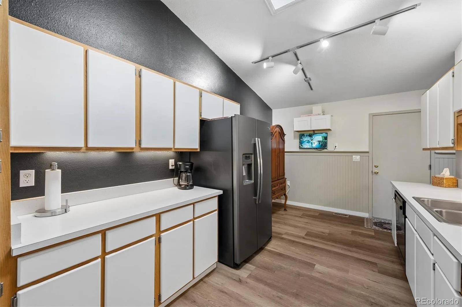 12044 E Maple Avenue Aurora CO 80012 | MLS #REC1932237 09232026111812 1600 12