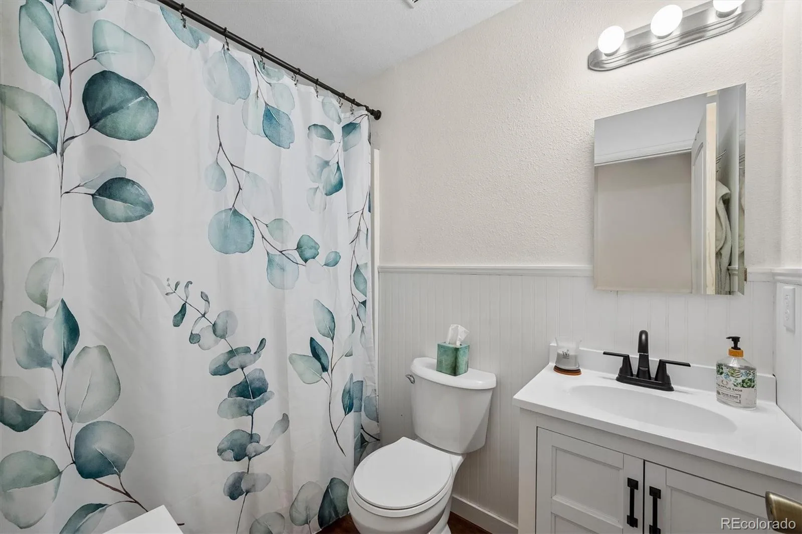 12044 E Maple Avenue Aurora CO 80012 | MLS #REC1932237 09232026111812 1600 20
