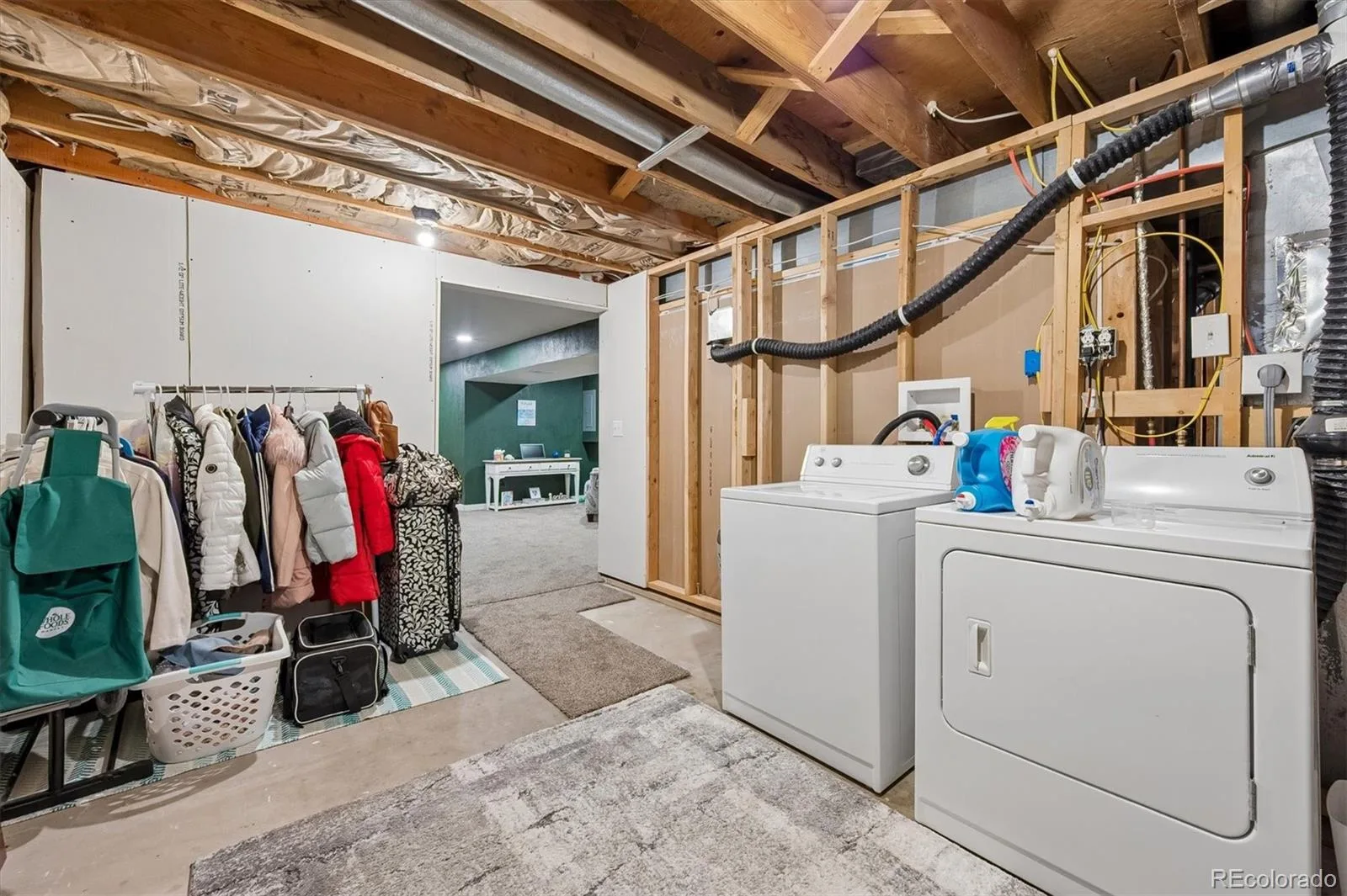 12044 E Maple Avenue Aurora CO 80012 | MLS #REC1932237 09232026111812 1600 26