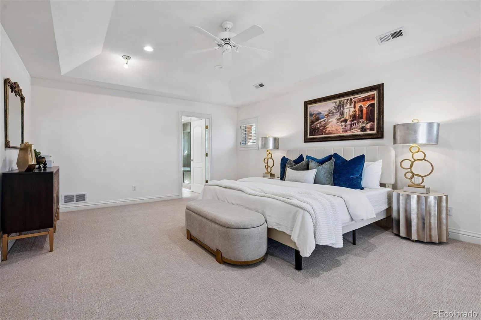 04162026204227 1600 15