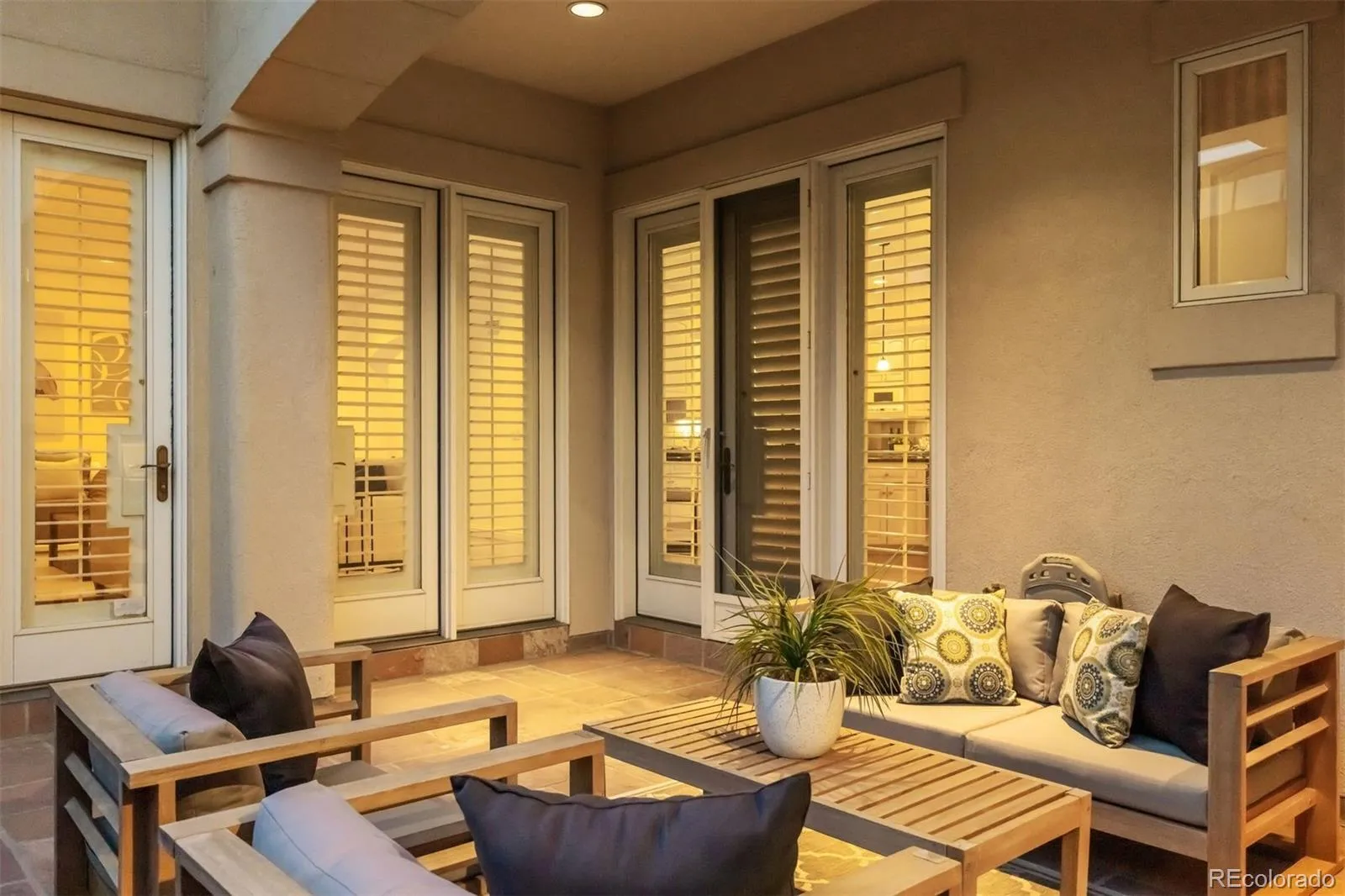 04162026204227 1600 29