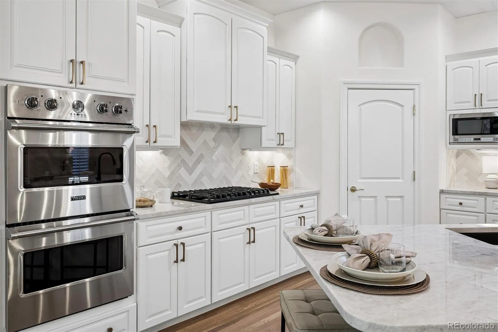 04162026204227 1600 4