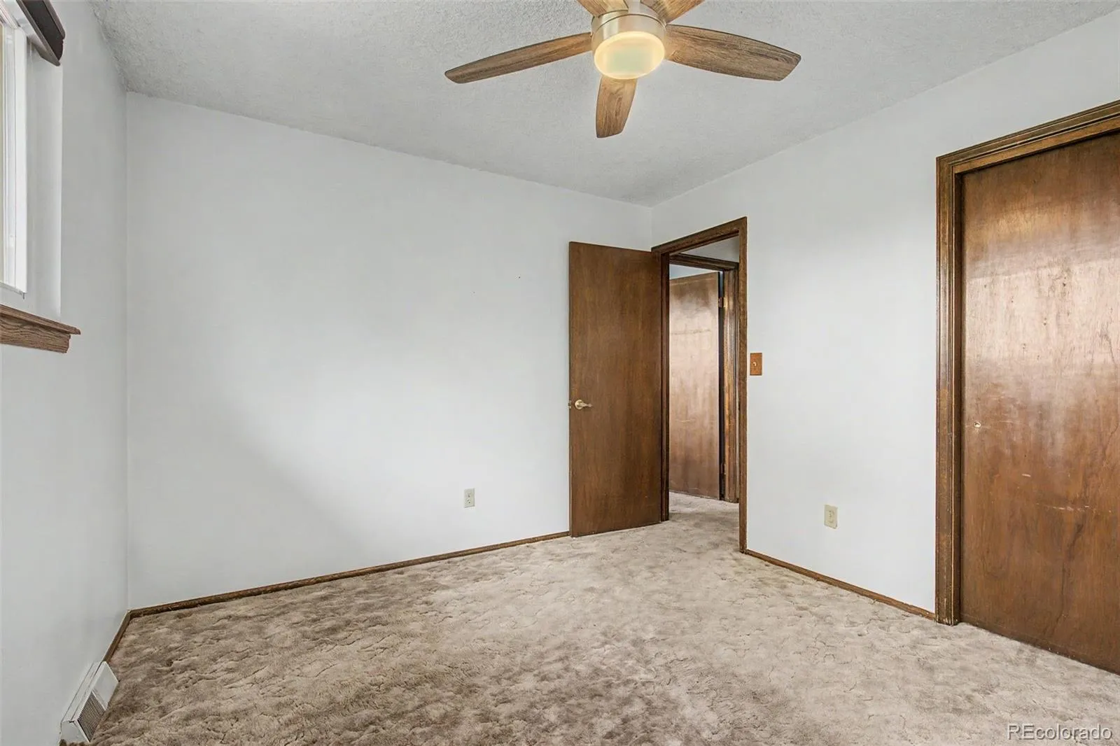9491 W Jewell Place Lakewood CO 80227 MLS #REC1936865 05182026224424 1600 14