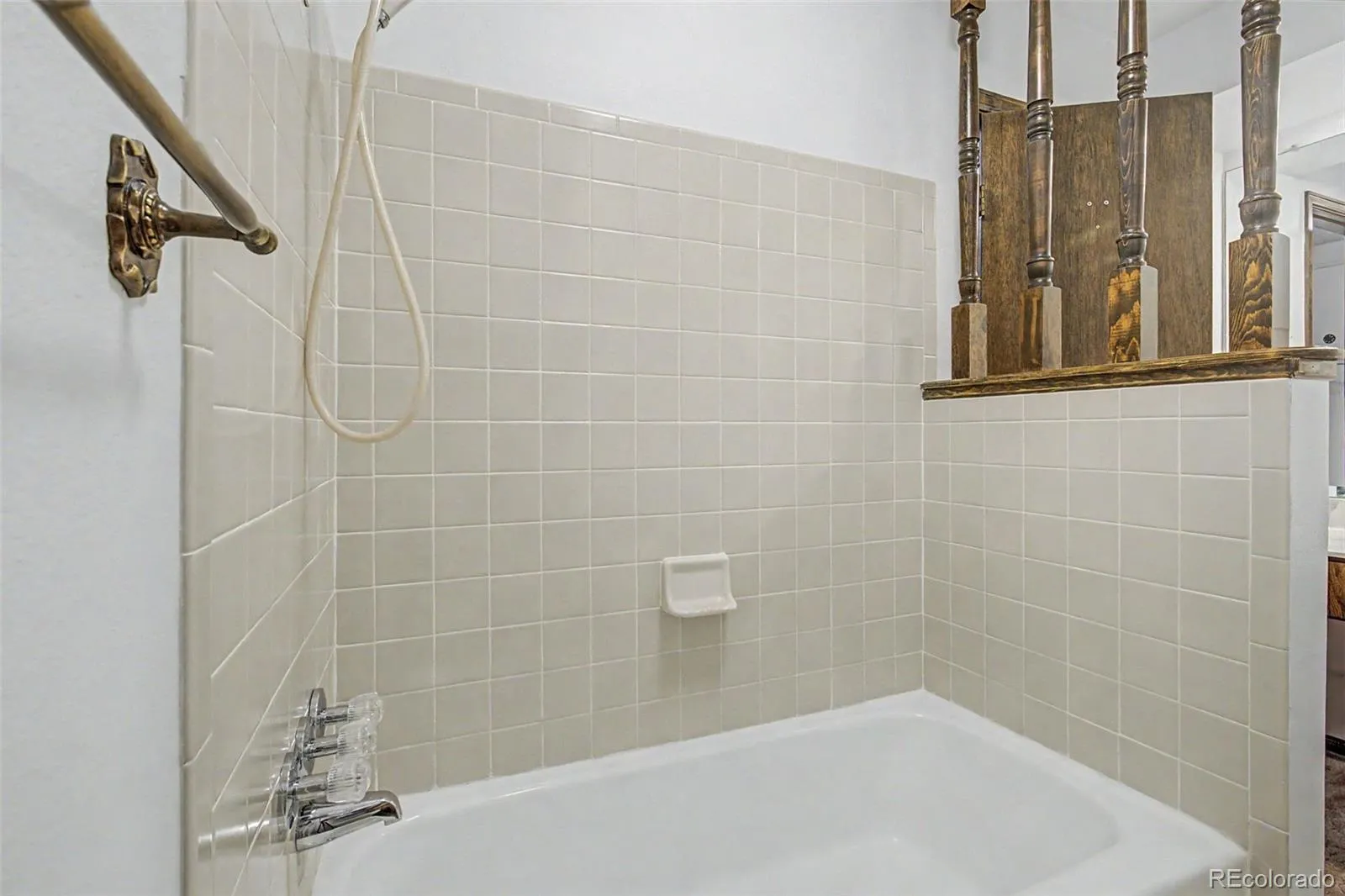 9491 W Jewell Place Lakewood CO 80227 MLS #REC1936865 05182026224424 1600 18
