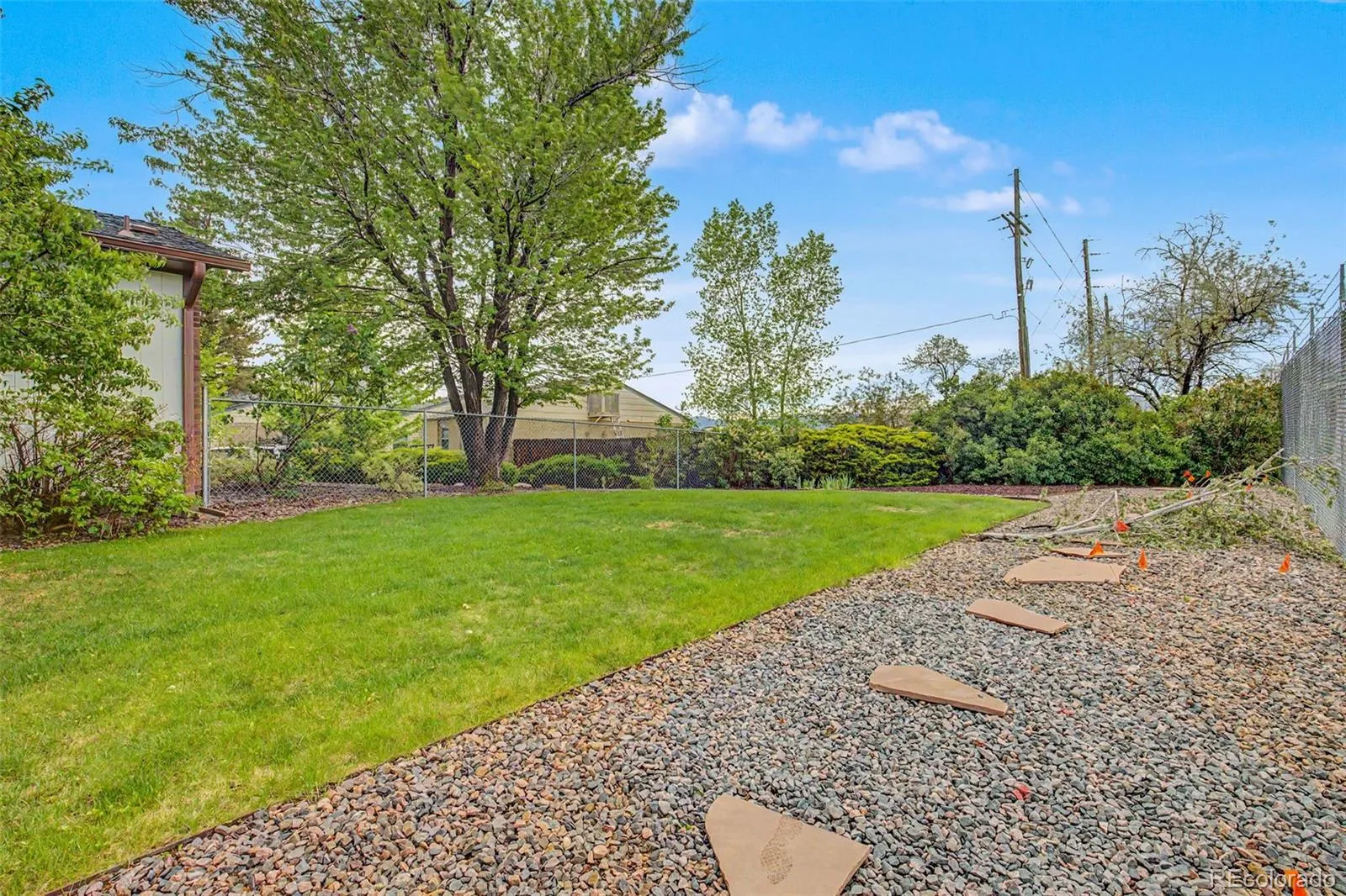 9491 W Jewell Place Lakewood CO 80227 MLS #REC1936865 05182026224424 1600 3