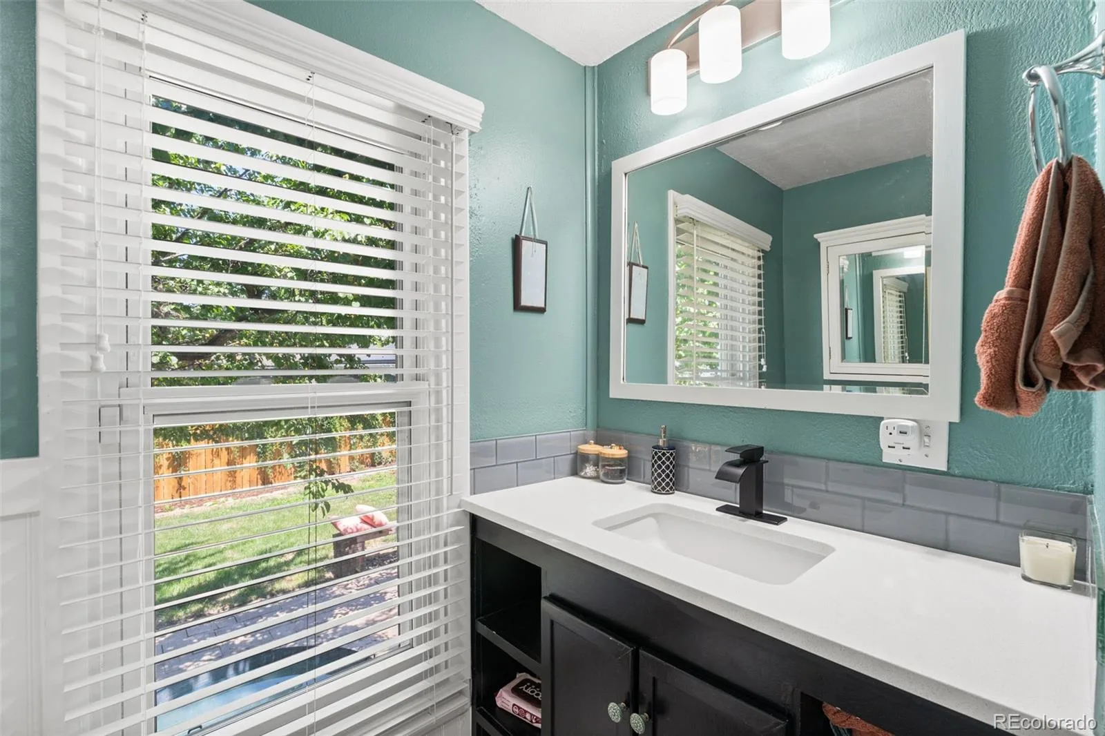 1111 E Dartmouth Avenue Englewood CO 80113 MLS #REC1938312 06092026075741 1600 17