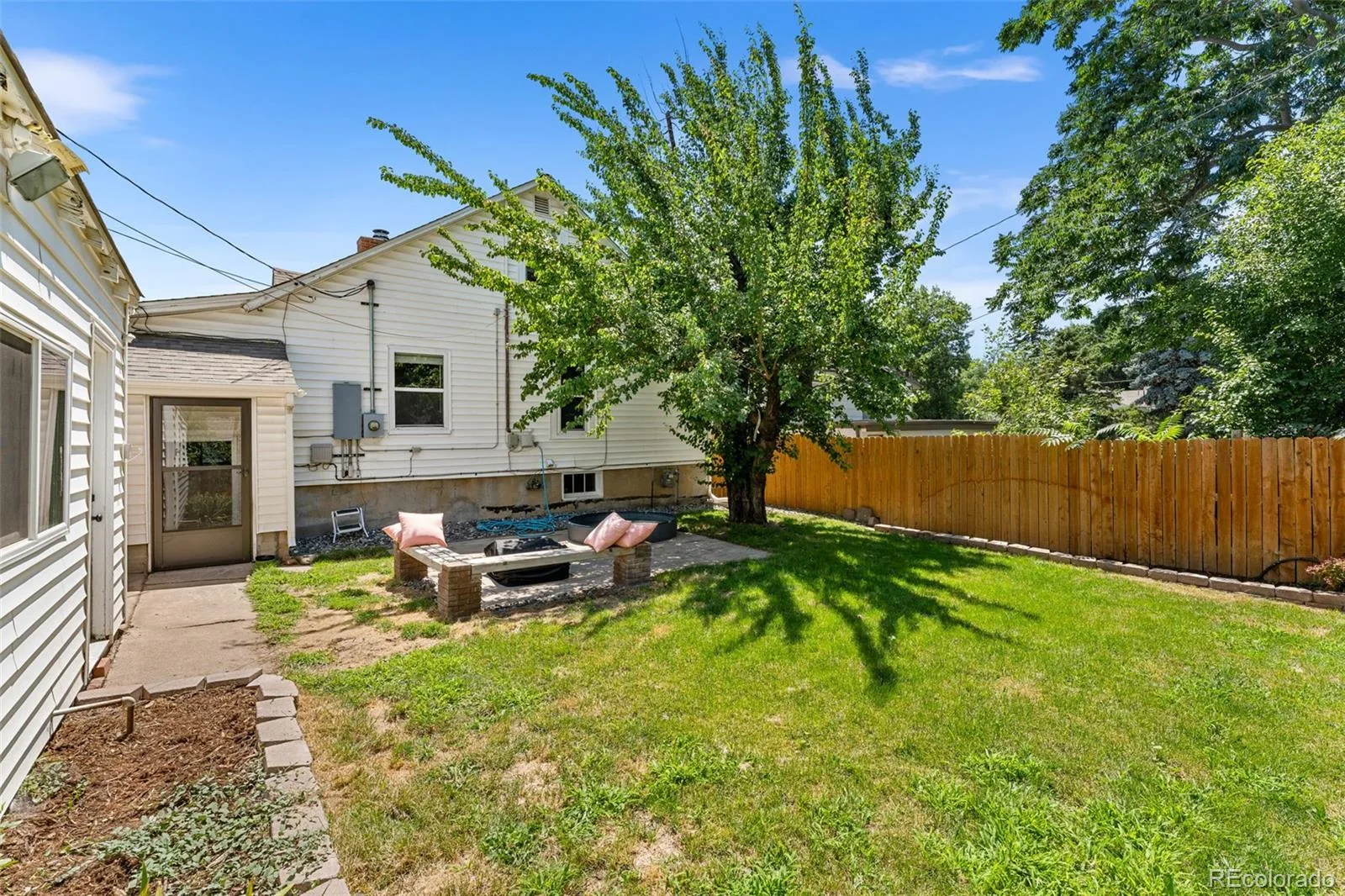 1111 E Dartmouth Avenue Englewood CO 80113 MLS #REC1938312 06092026075741 1600 25