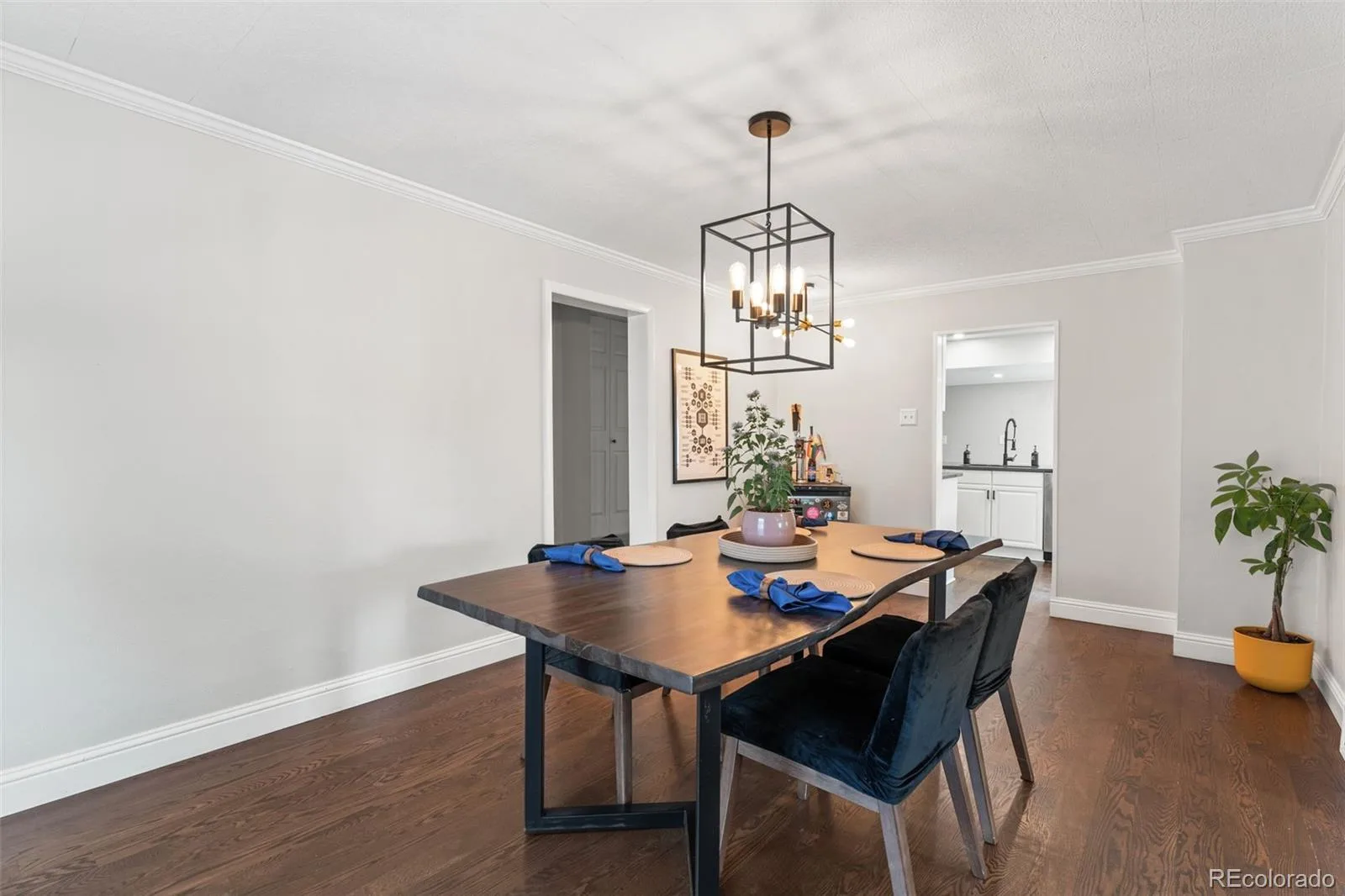 1111 E Dartmouth Avenue Englewood CO 80113 MLS #REC1938312 06092026075741 1600 33