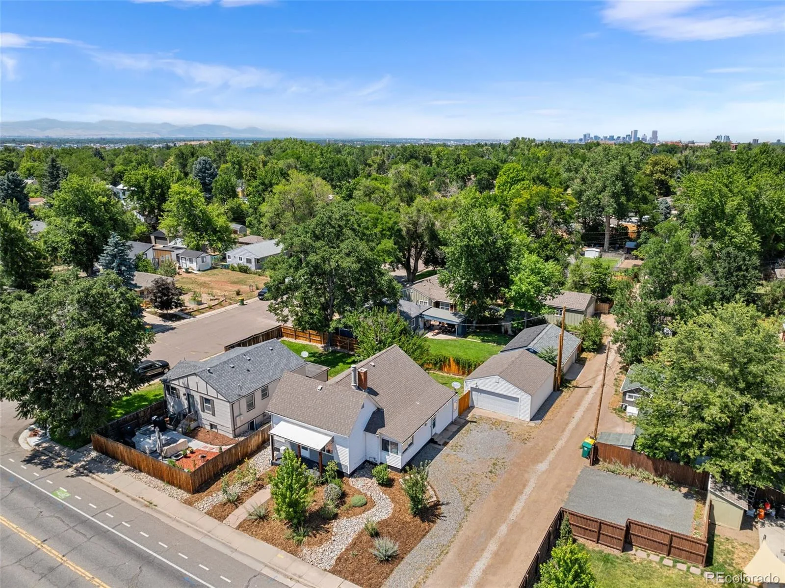 1111 E Dartmouth Avenue Englewood CO 80113 MLS #REC1938312 06092026075741 1600 38