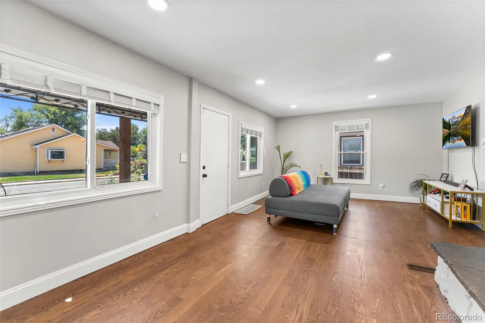 1111 E Dartmouth Avenue Englewood CO 80113 MLS #REC1938312 06092026075741 1600 7