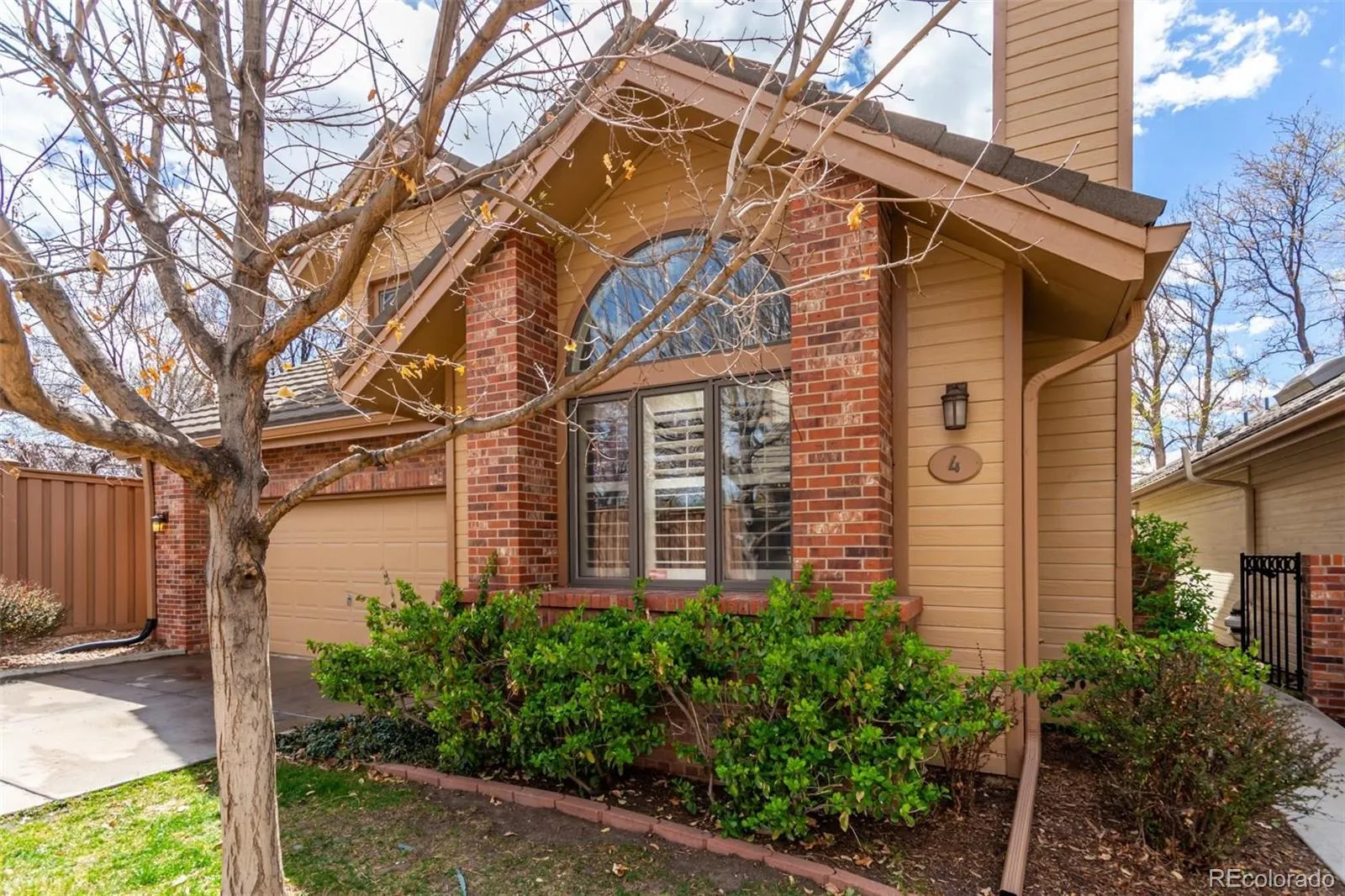 4565 E Mexico Avenue #4 Denver CO 80222 MLS #REC1939782 04282026180446 1600 1