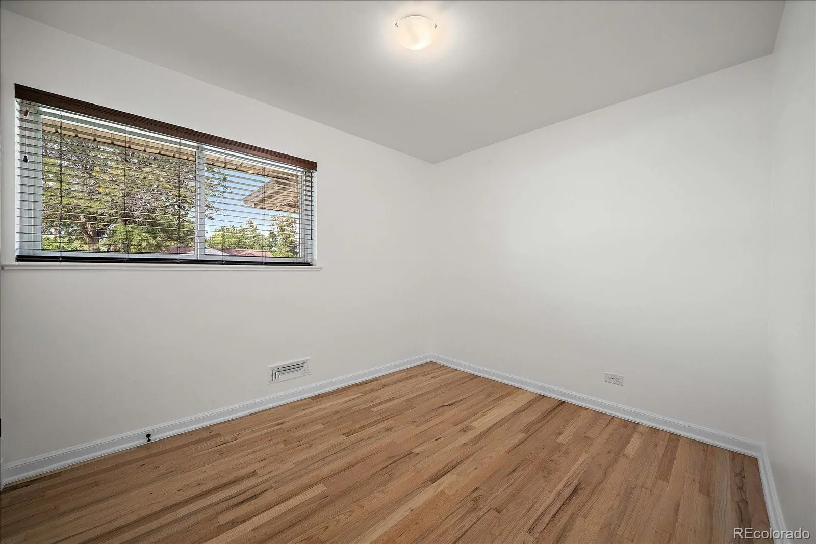 9010 W 5th Avenue Lakewood CO 80226 | MLS #REC1940867 08272026171849 1600 13