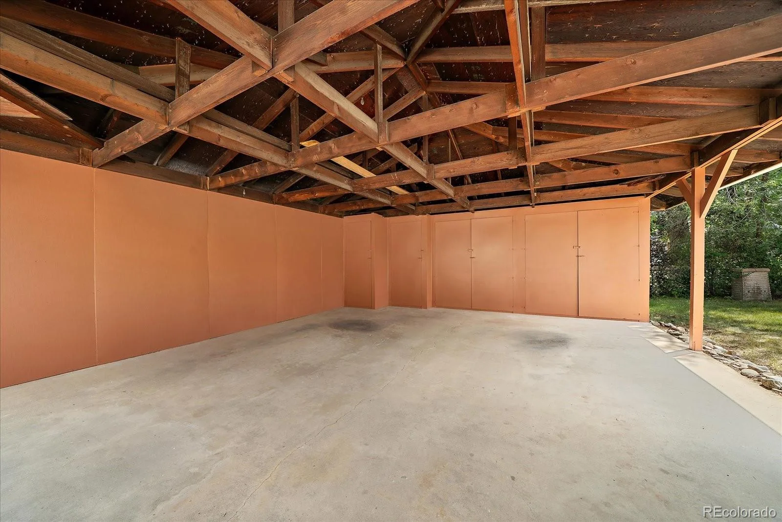9010 W 5th Avenue Lakewood CO 80226 | MLS #REC1940867 08272026171849 1600 23