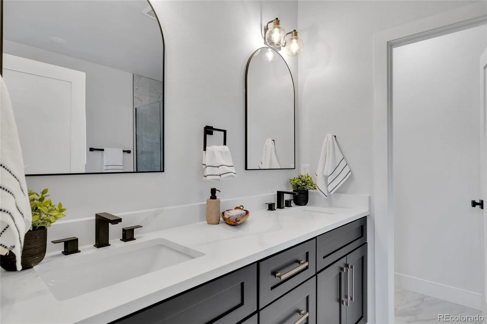 2339 N Irving Street Denver CO 80211 MLS #REC1941535 04202026222318 1600 23