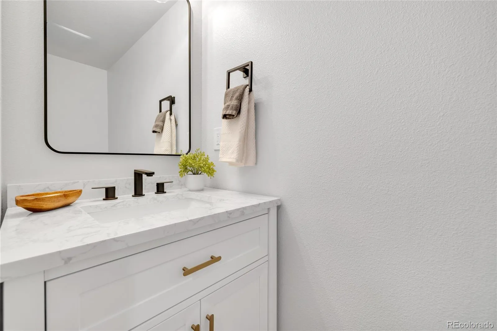 2339 N Irving Street Denver CO 80211 MLS #REC1941535 04202026222318 1600 31