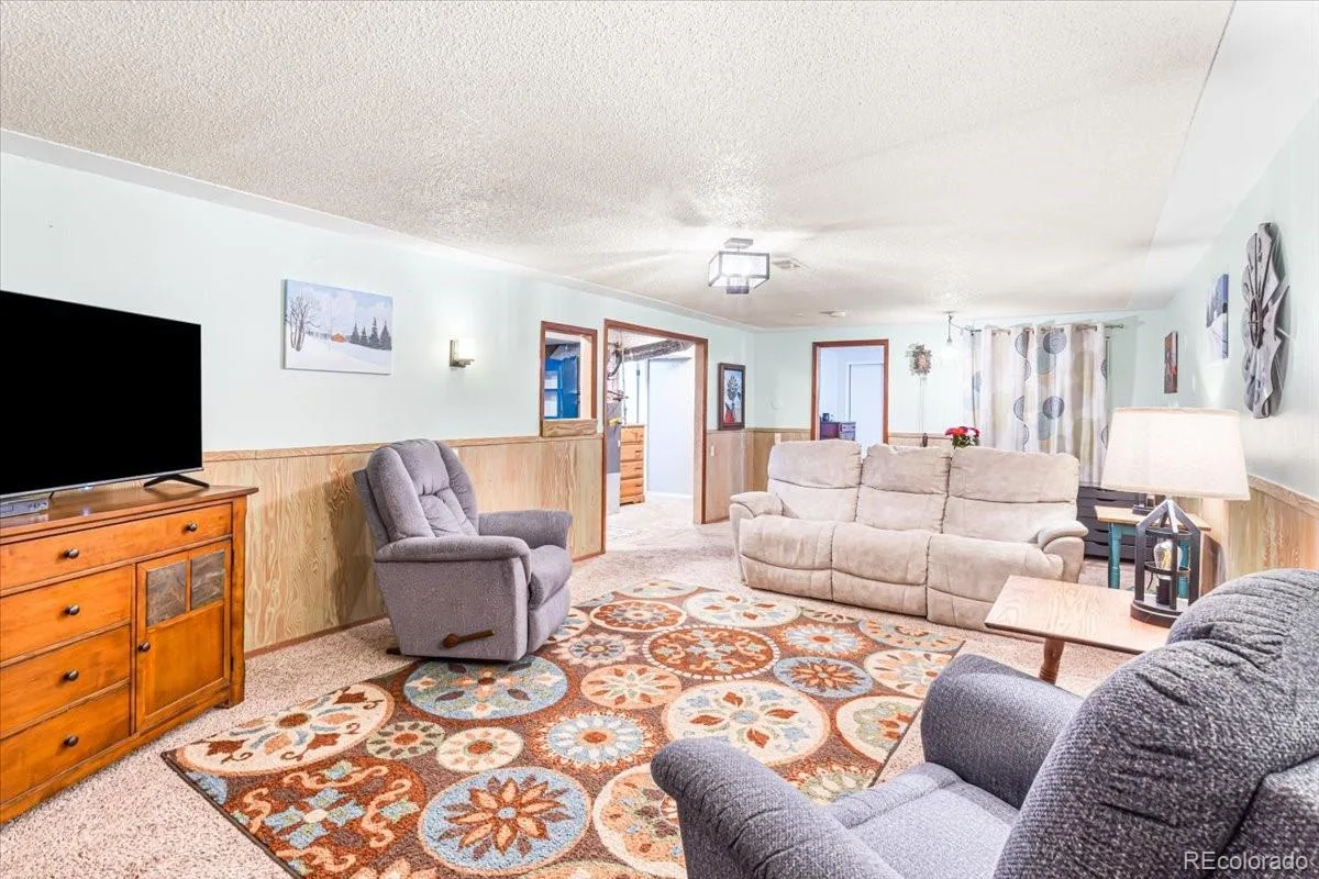 8826 Oakwood Street Westminster CO 80031 MLS #REC1944282 06192026233621 1200 18