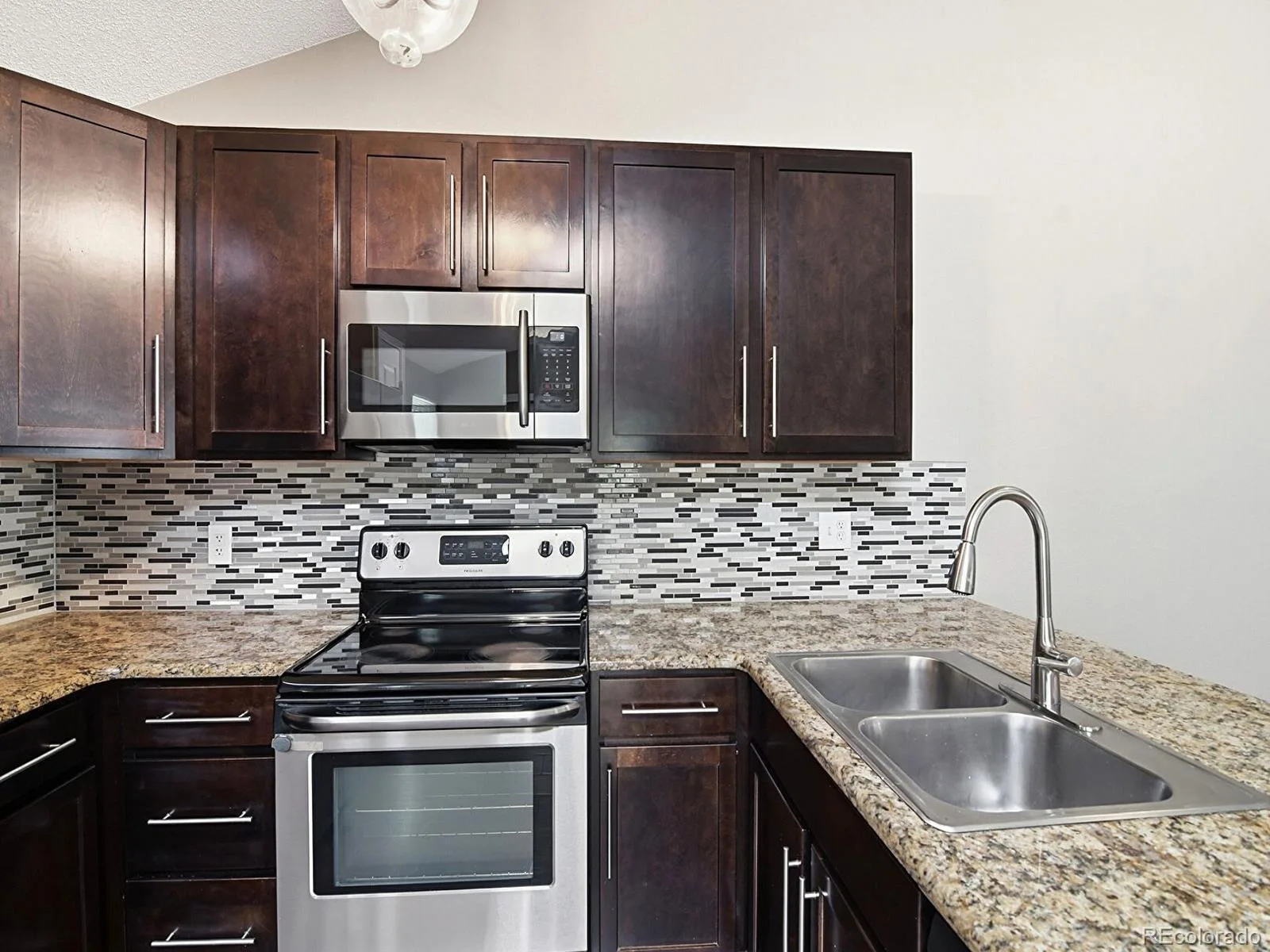 16136 E Exposition Drive Aurora CO 80017 | MLS #REC1944688 07282026000603 1600 10
