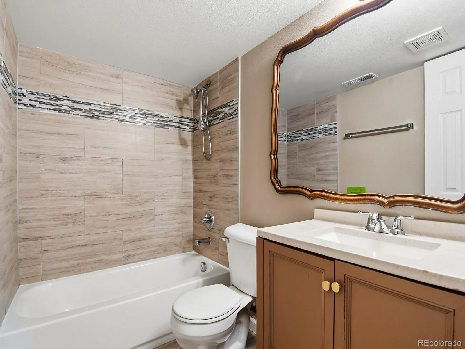 16136 E Exposition Drive Aurora CO 80017 | MLS #REC1944688 07282026000603 1600 23