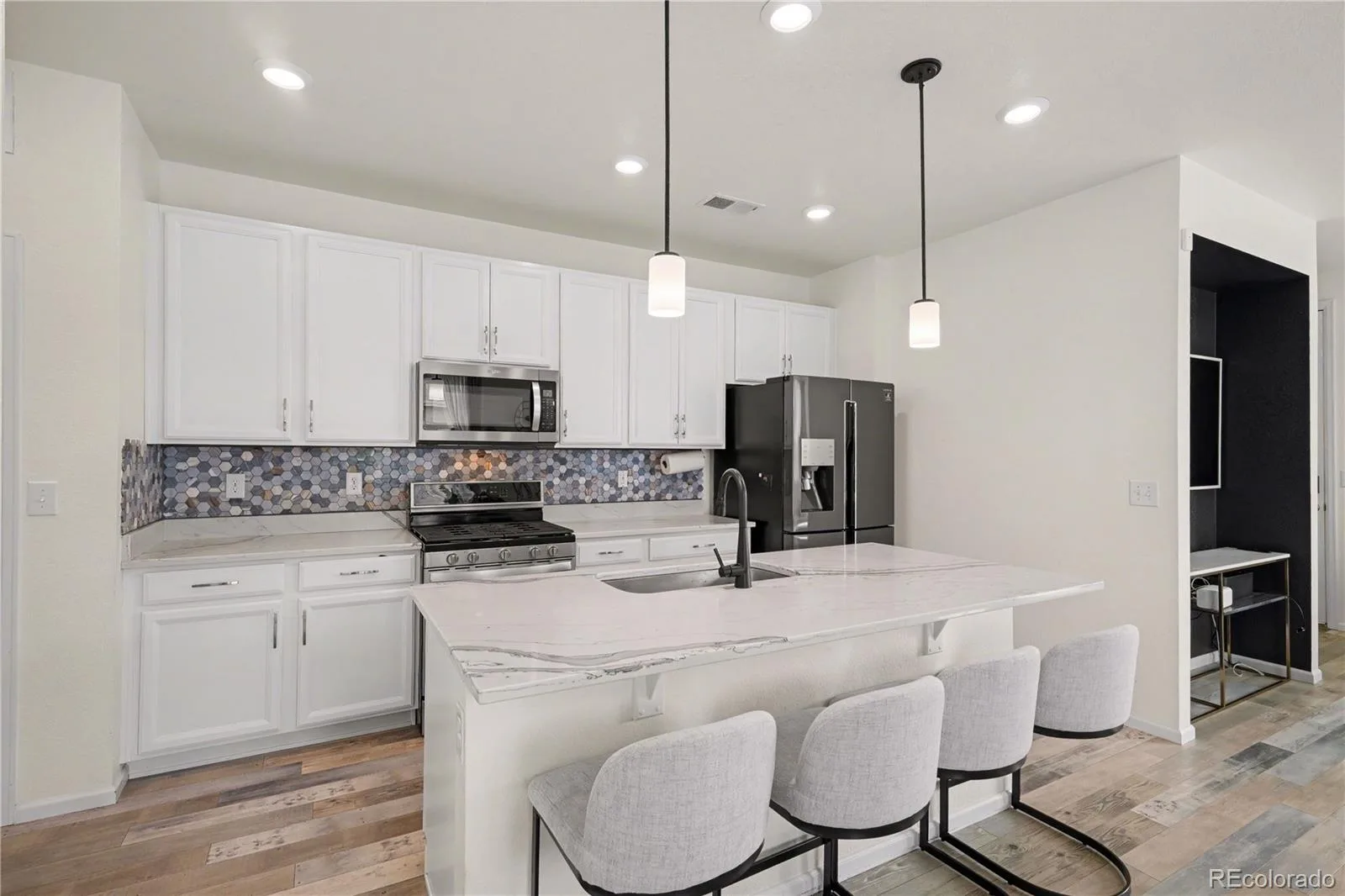 4386 S Nepal Street Centennial CO 80015 | MLS #REC1945179 08122026193707 1600 6
