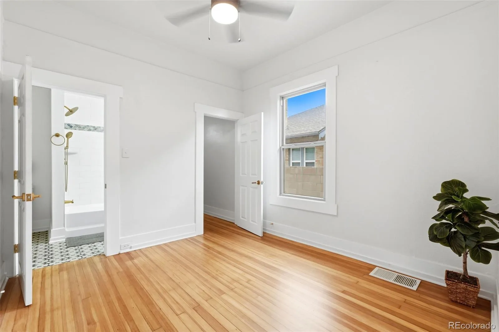 4267 Federal Boulevard Denver CO 80211 MLS #REC1946530 06092026074520 1600 17