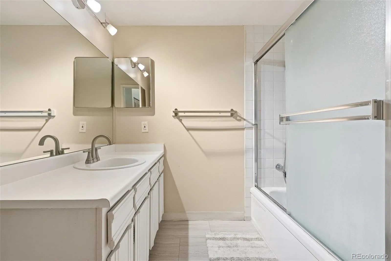6495 E Happy Canyon Road #52 Denver CO 80237 MLS #REC1947987 05292026184114 1600 25