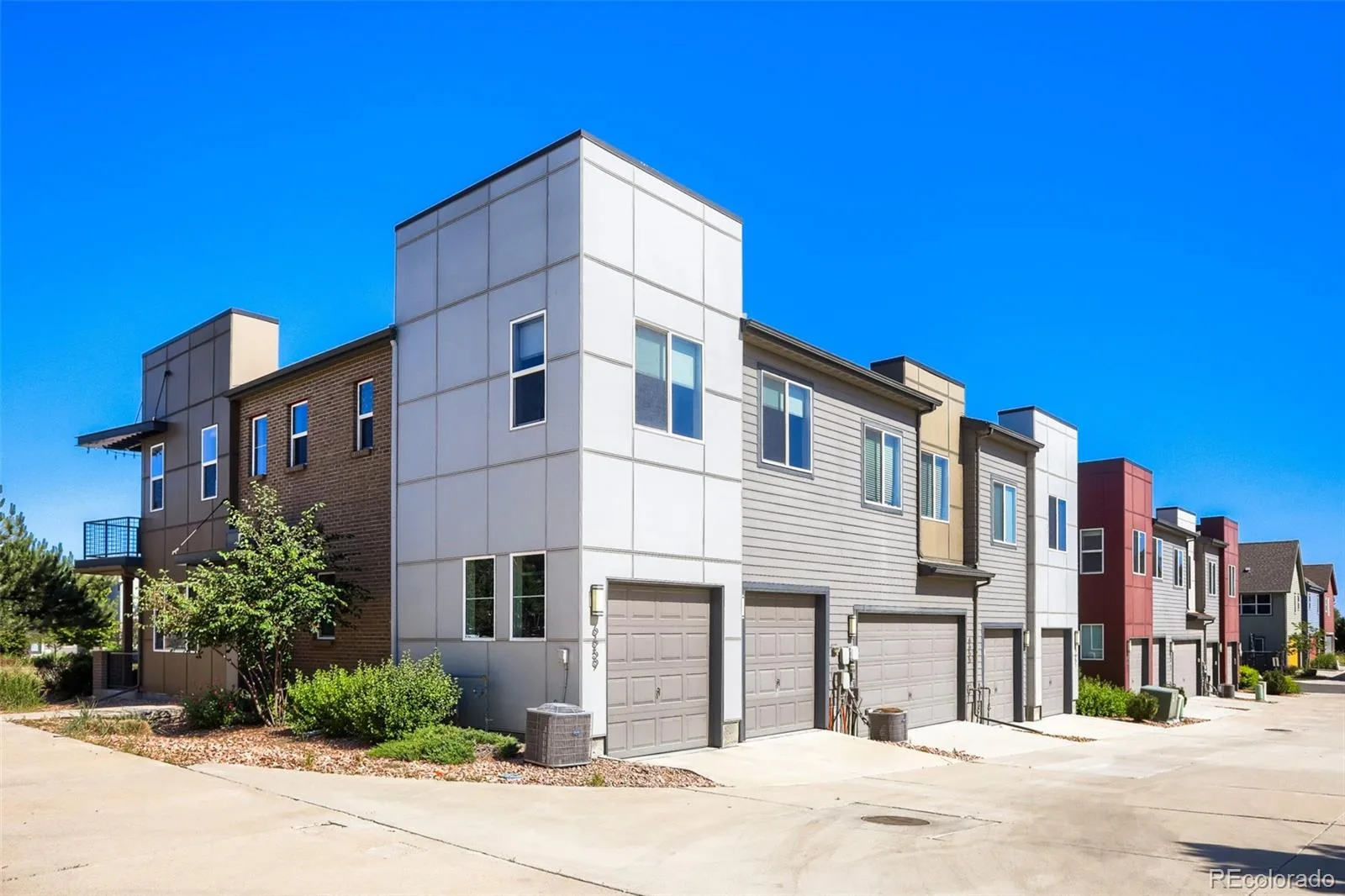 6659 Pecos Street Denver CO 80221 | MLS #REC1949020 06152026194510 1600 27