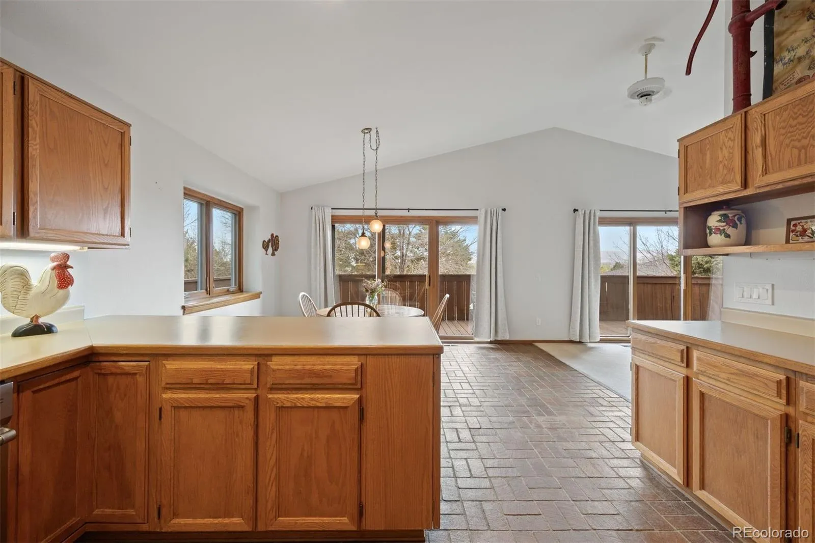 04042026000518 1600 11