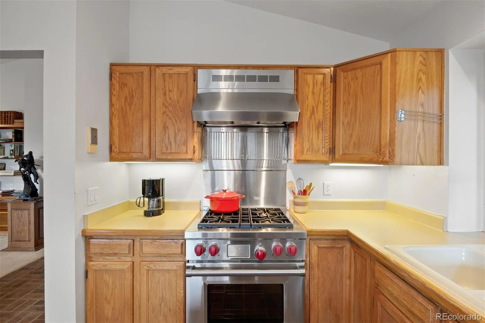 04042026000518 1600 15