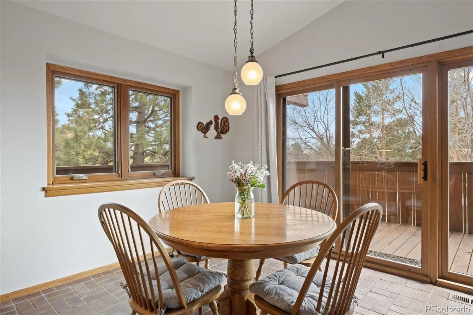 04042026000518 1600 18