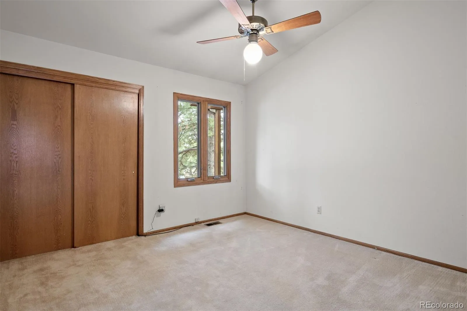 04042026000518 1600 27