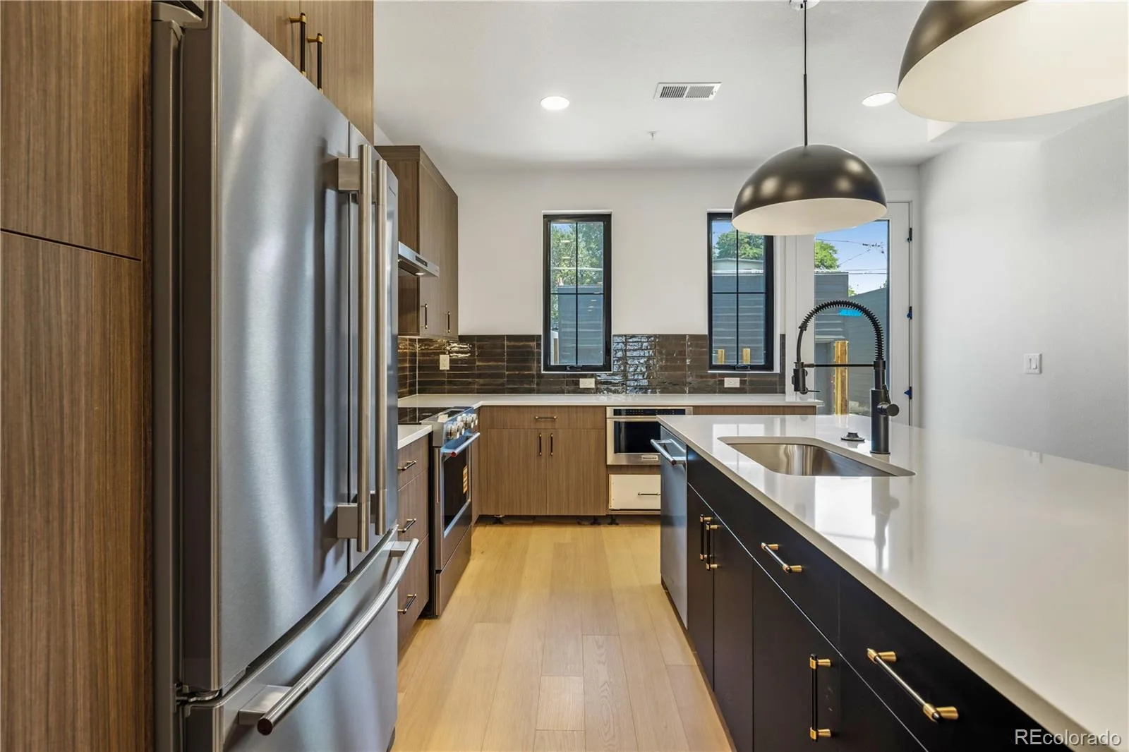812 Dahlia Street Denver CO 80220 | MLS #REC1950679 08132026001539 1600 17