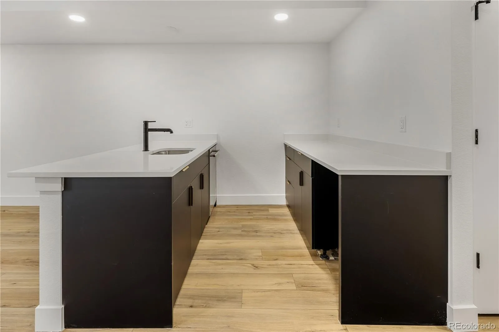 812 Dahlia Street Denver CO 80220 | MLS #REC1950679 08132026001539 1600 32