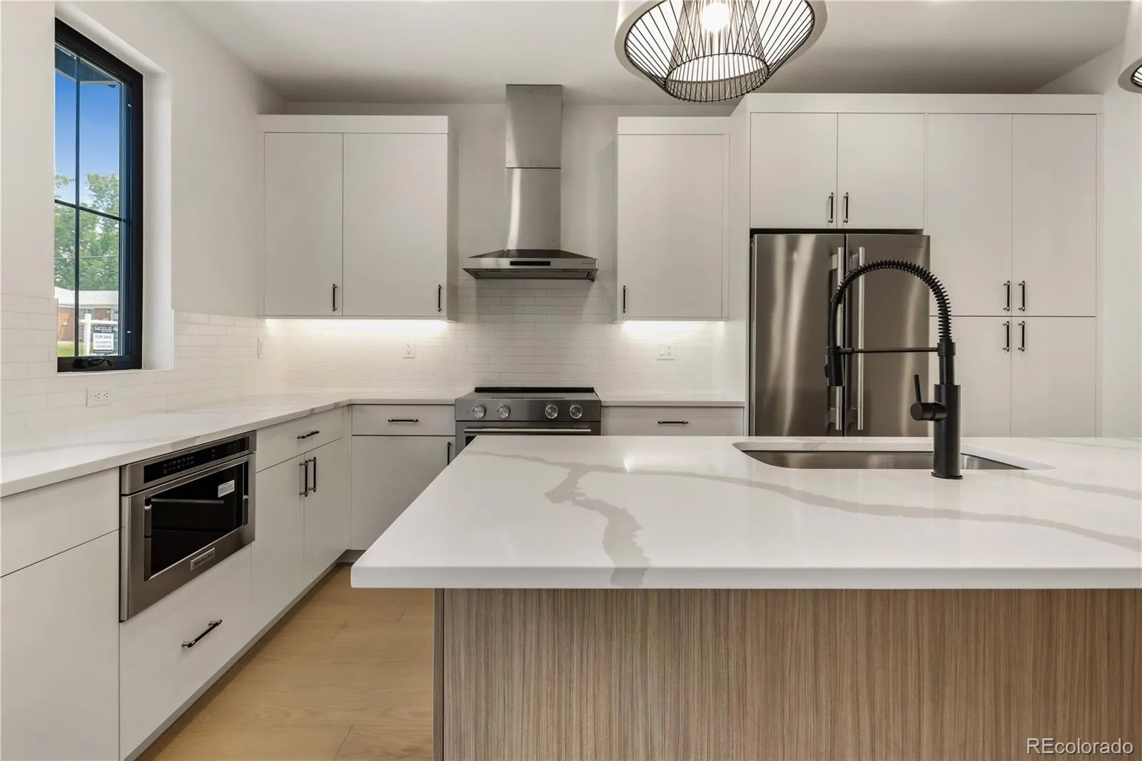 812 Dahlia Street Denver CO 80220 | MLS #REC1950679 08132026001539 1600 38