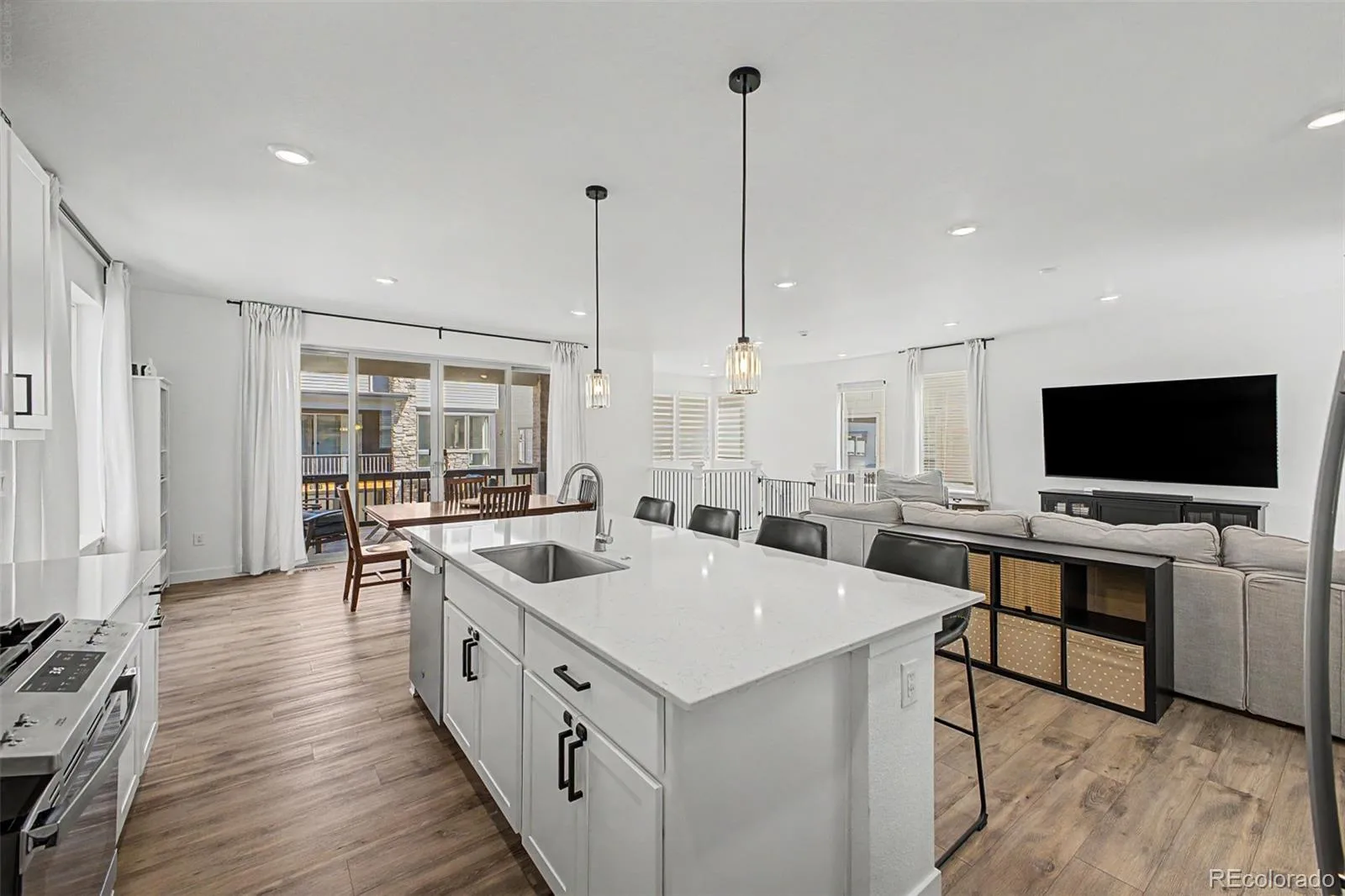15763 W Girard Avenue Morrison CO 80465 | MLS #REC1950845 06162026022134 1600 12