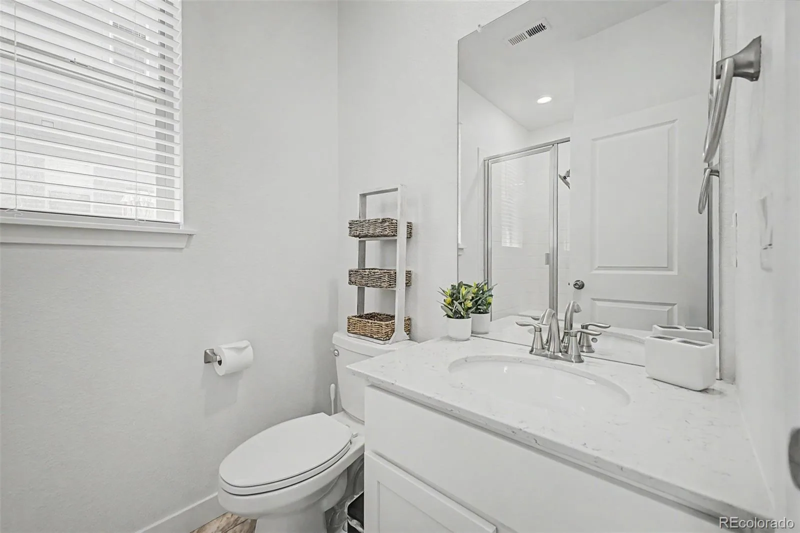 15763 W Girard Avenue Morrison CO 80465 | MLS #REC1950845 06162026022134 1600 21