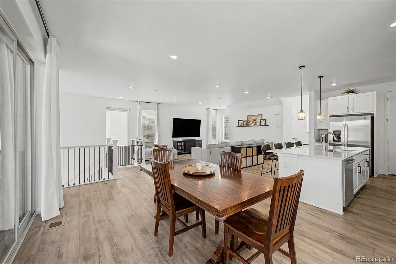 15763 W Girard Avenue Morrison CO 80465 | MLS #REC1950845 06162026022134 1600 5