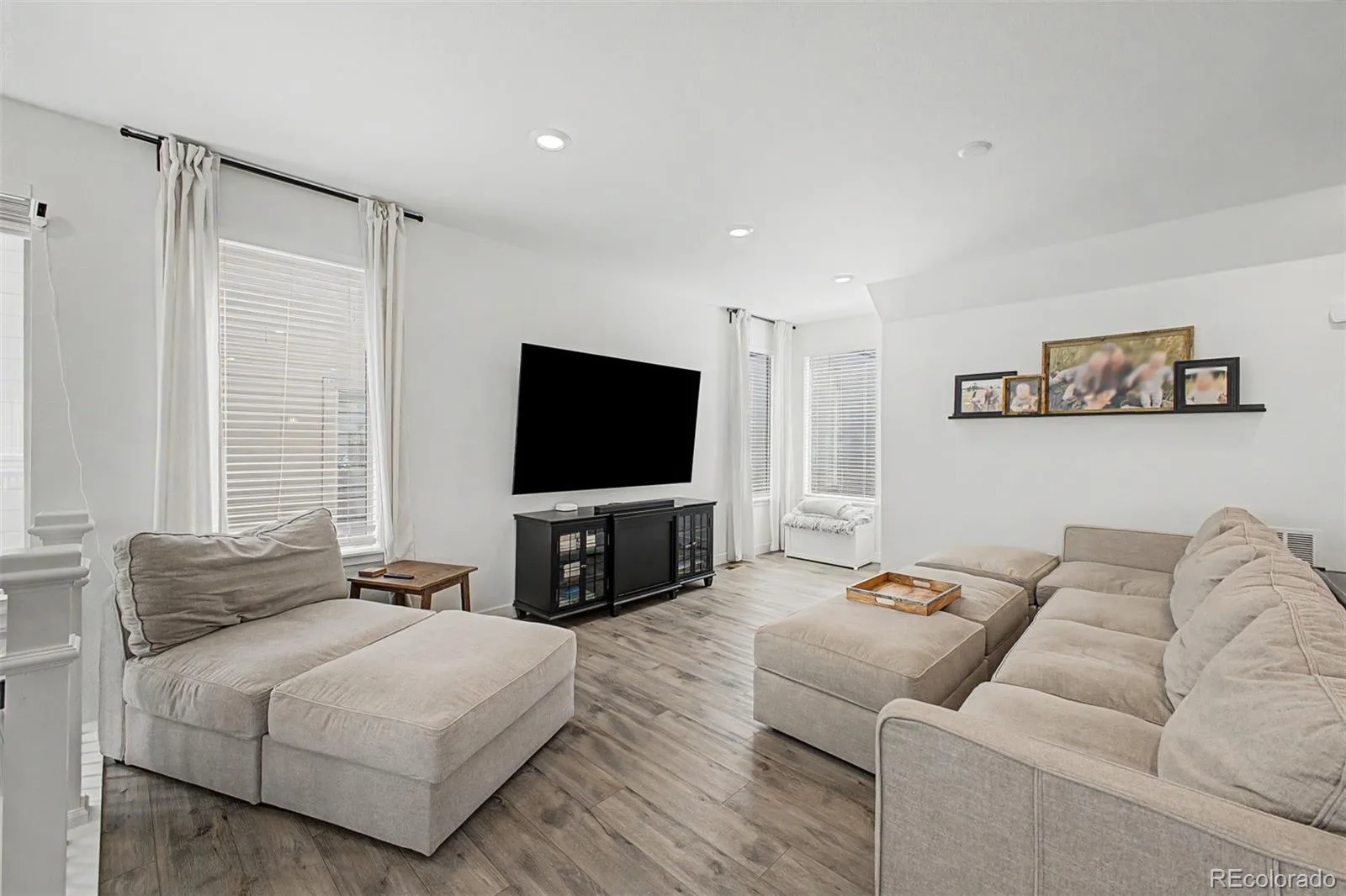 15763 W Girard Avenue Morrison CO 80465 | MLS #REC1950845 06162026022134 1600 6