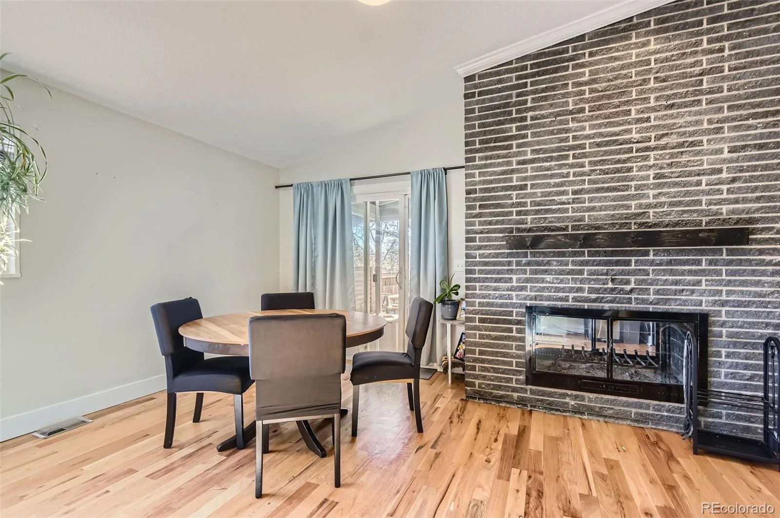 345 S Forest Street Denver CO 80246 MLS #REC1951476 06252026225339 1600 5